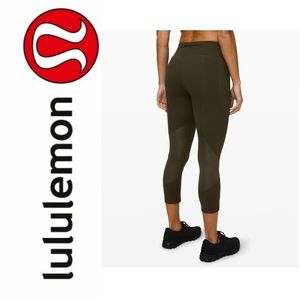 Lululemon Cropped leggins green size 12 NWT